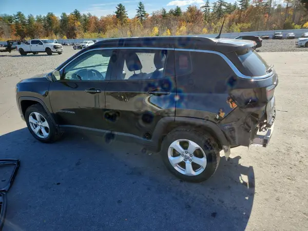3C4NJDBB4JT281748 2018 JEEP COMPASS - Image 2