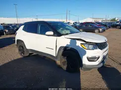 3C4NJDBB4JT325442 2018 JEEP COMPASS