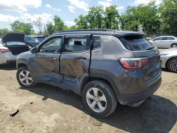 3C4NJDBB4JT326316 2018 JEEP COMPASS - Image 2