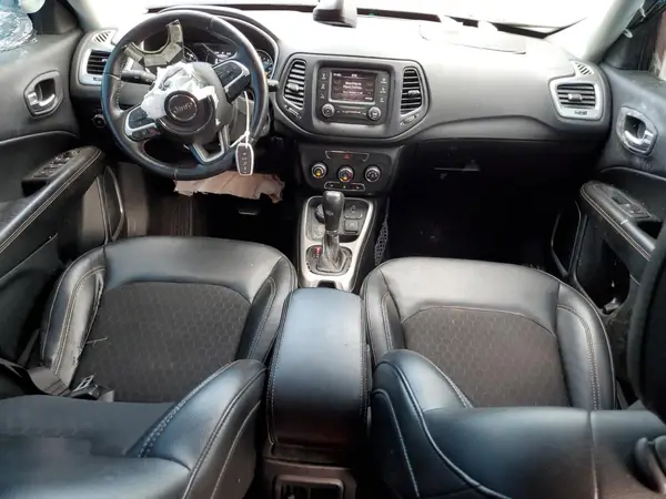 3C4NJDBB4JT326316 2018 JEEP COMPASS - Image 8