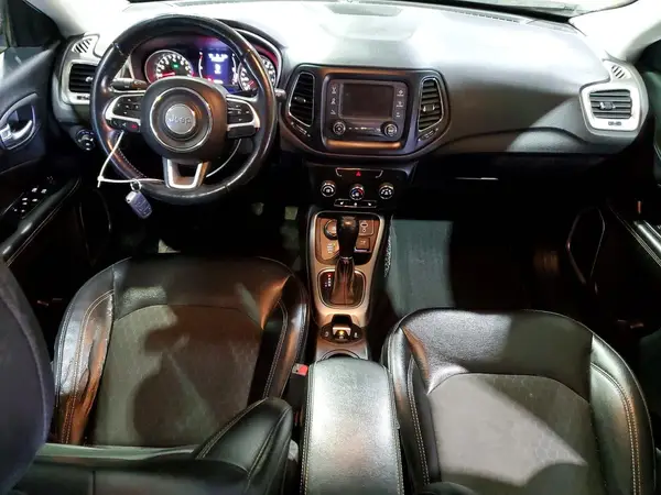 3C4NJDBB4JT328079 2018 JEEP COMPASS - Image 8