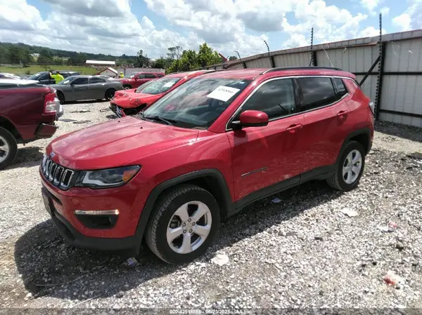 3C4NJDBB4JT333458 2018 JEEP COMPASS - Image 2