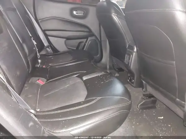 3C4NJDBB4JT342547 2018 JEEP COMPASS - Image 8