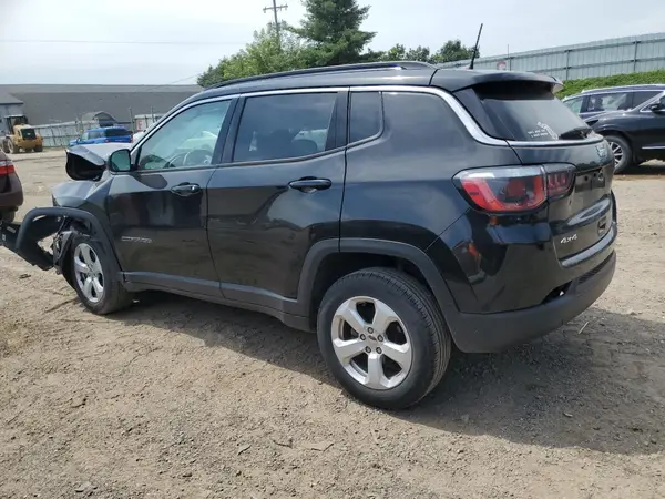 3C4NJDBB4JT355038 2018 JEEP COMPASS - Image 2