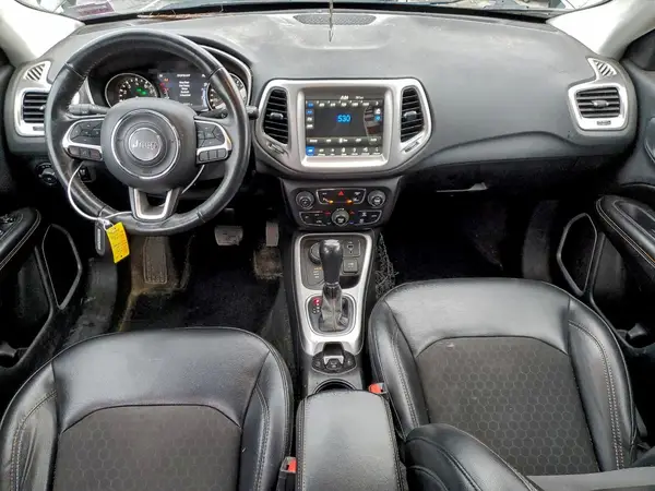 3C4NJDBB4JT359820 2018 JEEP COMPASS - Image 8