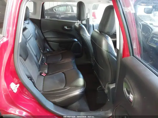 3C4NJDBB4JT362068 2018 JEEP COMPASS - Image 8