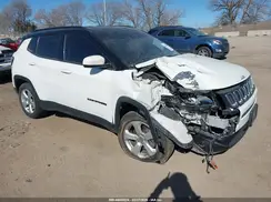 3C4NJDBB4JT395992 2018 JEEP COMPASS