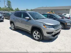 3C4NJDBB4JT398682 2018 JEEP COMPASS