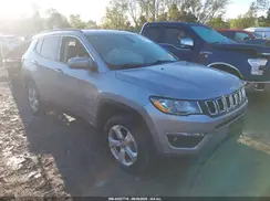 3C4NJDBB4JT400754 2018 JEEP COMPASS