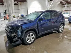 3C4NJDBB4JT423564 2018 JEEP COMPASS
