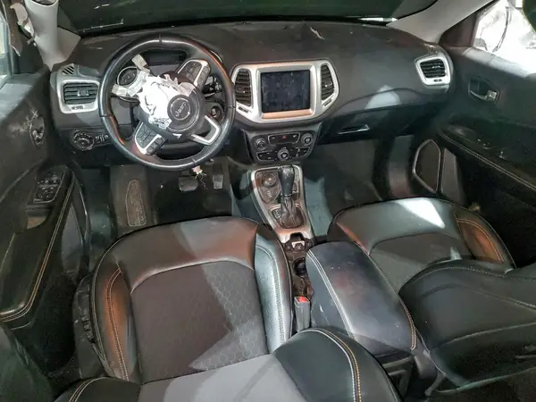 3C4NJDBB4JT423564 2018 JEEP COMPASS - Image 8