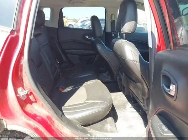 3C4NJDBB4JT436816 2018 JEEP COMPASS - Image 8