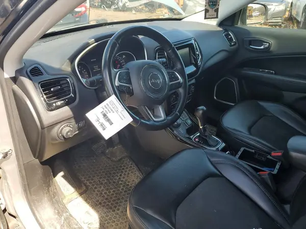 3C4NJDBB4JT454474 2018 JEEP COMPASS - Image 8