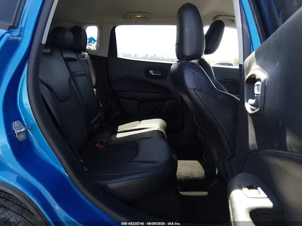 3C4NJDBB4JT455236 2018 JEEP COMPASS - Image 8