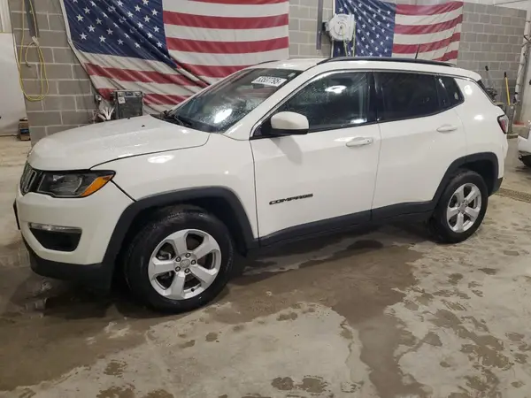 3C4NJDBB4JT470464 2018 JEEP COMPASS - Image 1