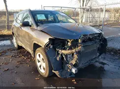 3C4NJDBB4JT482114 2018 JEEP COMPASS