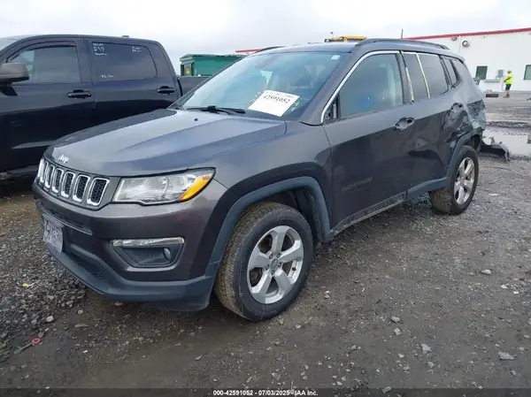 3C4NJDBB4KT593344 2019 JEEP COMPASS - Image 2