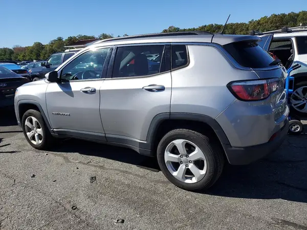 3C4NJDBB4KT598950 2019 JEEP COMPASS - Image 2
