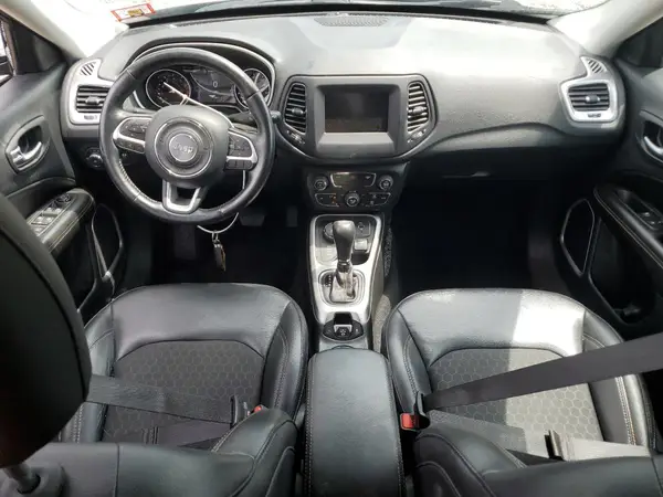 3C4NJDBB4KT628626 2019 JEEP COMPASS - Image 8