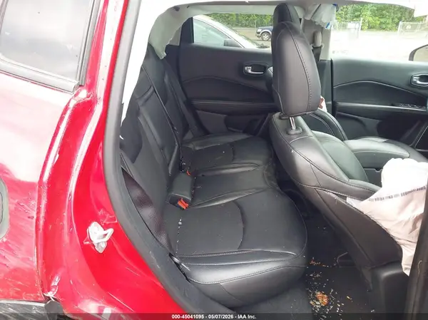 3C4NJDBB4KT628643 2019 JEEP COMPASS - Image 8