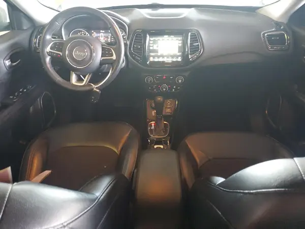 3C4NJDBB4KT647595 2019 JEEP COMPASS - Image 8