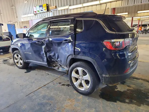 3C4NJDBB4KT661433 2019 JEEP COMPASS - Image 2