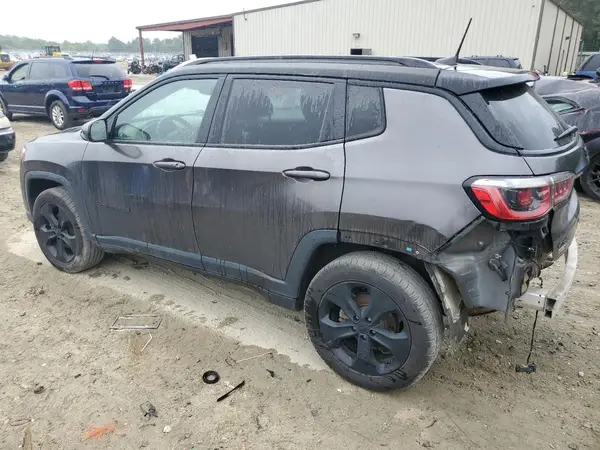 3C4NJDBB4KT661545 2019 JEEP COMPASS - Image 2