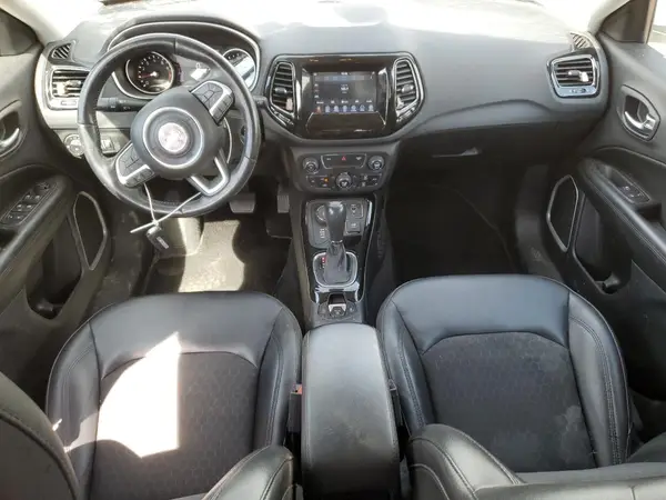 3C4NJDBB4KT661948 2019 JEEP COMPASS - Image 8