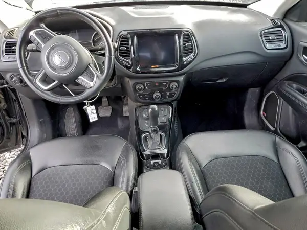3C4NJDBB4KT665157 2019 JEEP COMPASS - Image 8