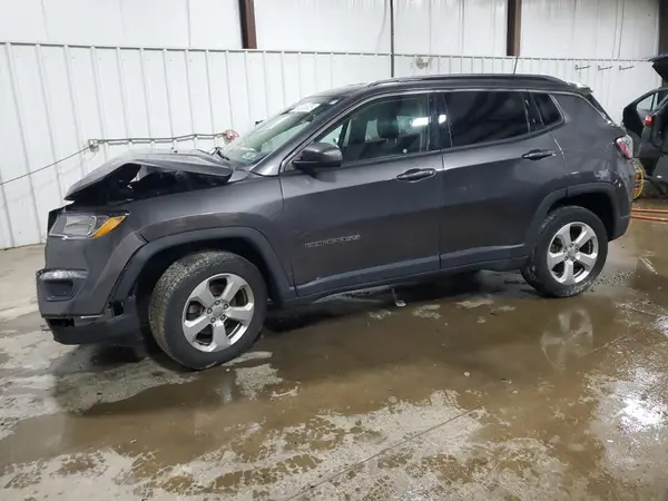 3C4NJDBB4KT670391 2019 JEEP COMPASS - Image 1