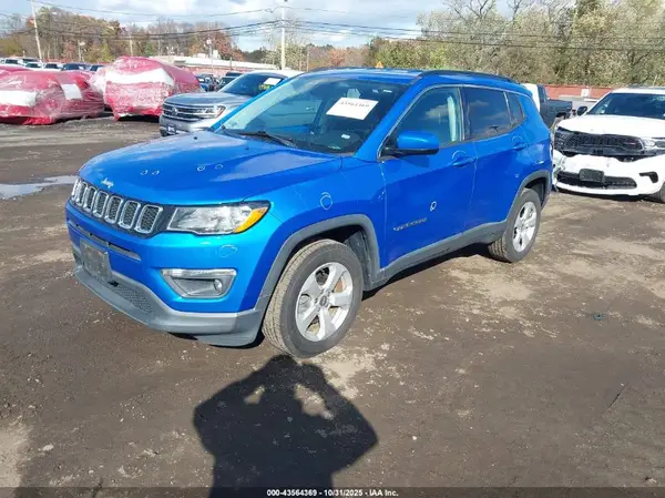 3C4NJDBB4KT674845 2019 JEEP COMPASS - Image 2