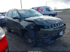 3C4NJDBB4KT689202 2019 JEEP COMPASS