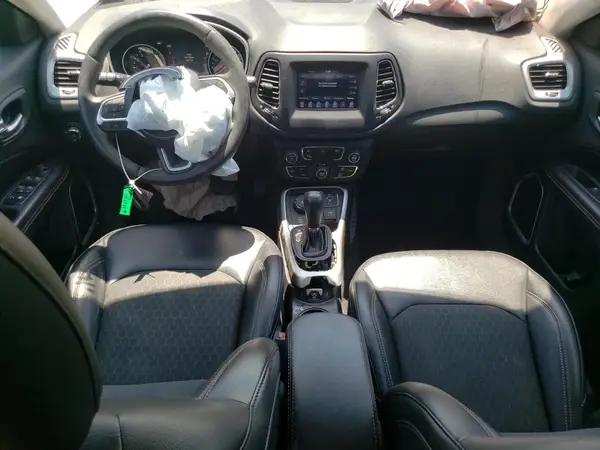 3C4NJDBB4KT709884 2019 JEEP COMPASS - Image 8