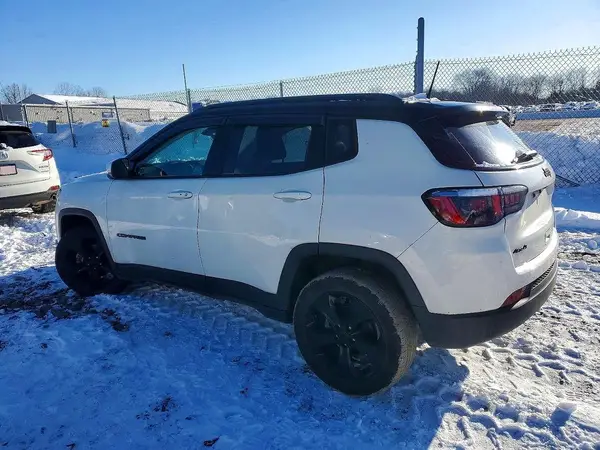 3C4NJDBB4KT724143 2019 JEEP COMPASS - Image 2