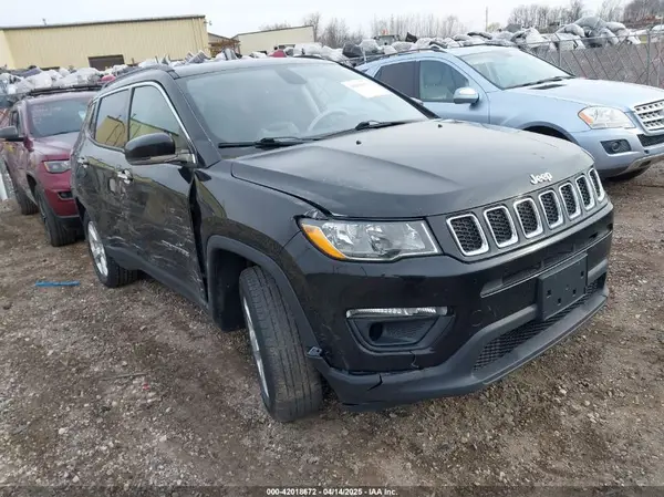 3C4NJDBB4KT733568 2019 JEEP COMPASS - Image 1