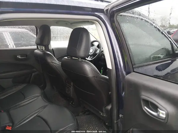 3C4NJDBB4KT734218 2019 JEEP COMPASS - Image 8