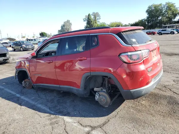 3C4NJDBB4KT735241 2019 JEEP COMPASS - Image 2