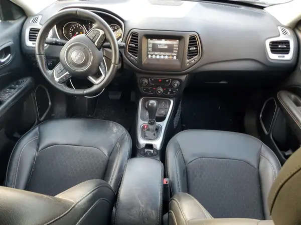 3C4NJDBB4KT735336 2019 JEEP COMPASS - Image 8
