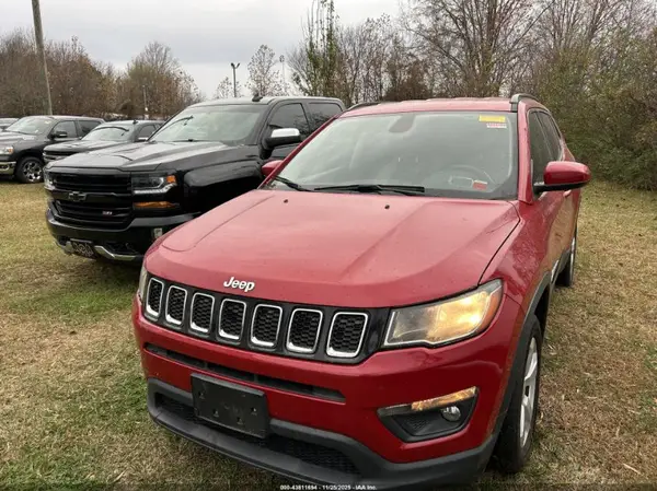 3C4NJDBB4KT754744 2019 JEEP COMPASS - Image 2