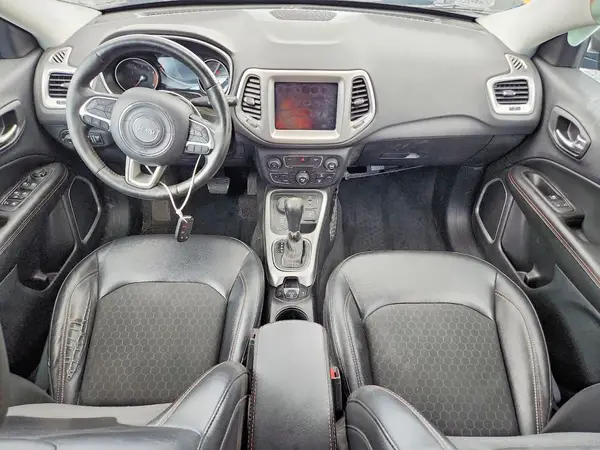 3C4NJDBB4KT755280 2019 JEEP COMPASS - Image 8