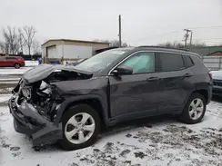 3C4NJDBB4KT768305 2019 JEEP COMPASS