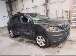 3C4NJDBB4KT791504 2019 JEEP COMPASS
