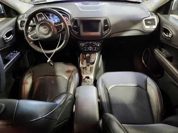 3C4NJDBB4KT801013 2019 JEEP COMPASS - Image 8