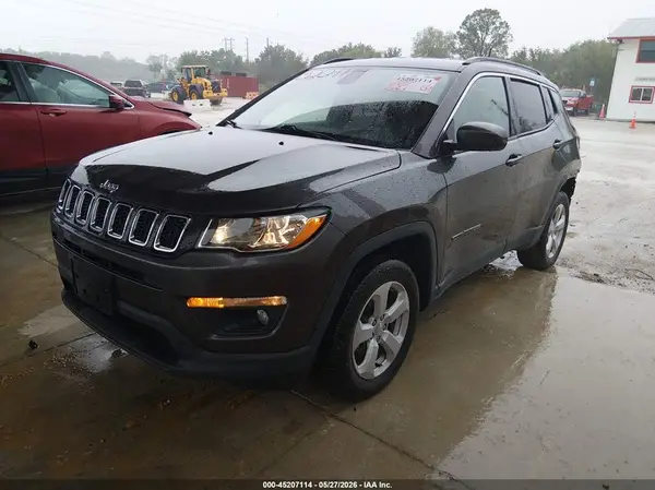 3C4NJDBB4KT807183 2019 JEEP COMPASS - Image 2