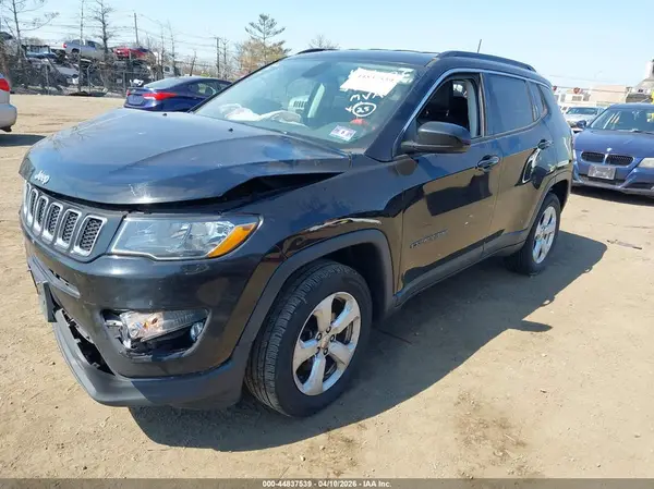 3C4NJDBB4KT807362 2019 JEEP COMPASS - Image 2