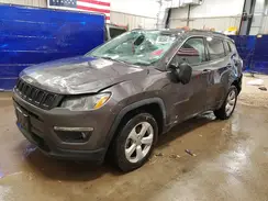 3C4NJDBB4KT840068 2019 JEEP COMPASS