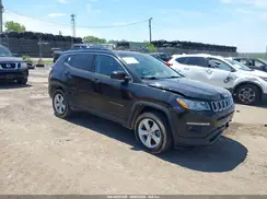 3C4NJDBB4KT840426 2019 JEEP COMPASS