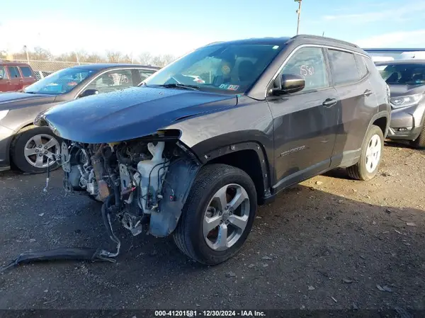 3C4NJDBB4LT116057 2020 JEEP COMPASS - Image 2