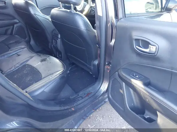 3C4NJDBB4LT116057 2020 JEEP COMPASS - Image 8
