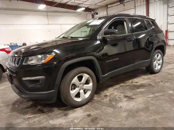 3C4NJDBB4LT124708 2020 JEEP COMPASS - Image 2